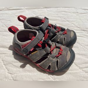 Toddler Keens, Seacamp 2 CNX